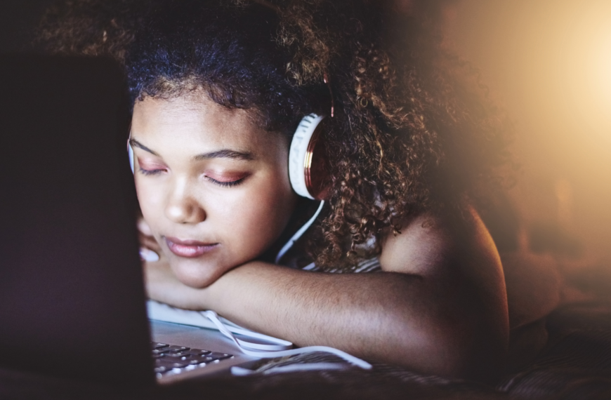 The Impact of Screen Time on Sleep Quality